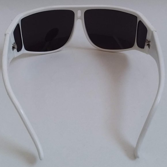 Vintage Wrap Around w/ Side windows sunglasses - Picture 4 of 5